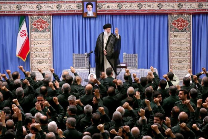 خامنه ای سپاه