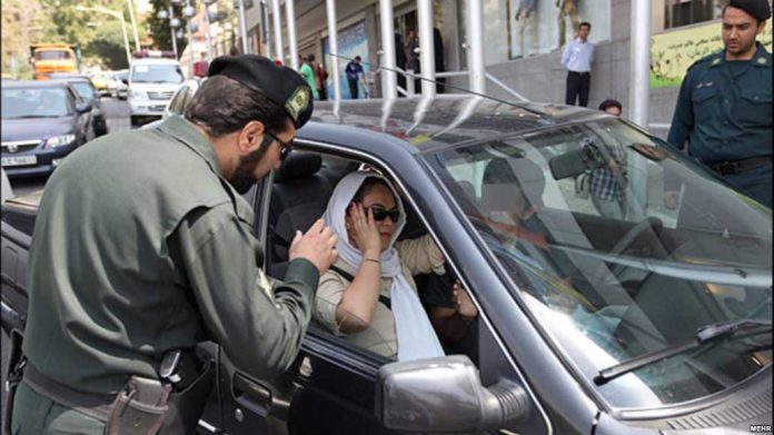 حجاب اجباری