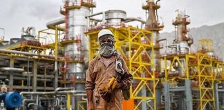 سال سخت معیشتی برای حقوقبگیران؛ اعتراضات صنفی در صنعت نفت