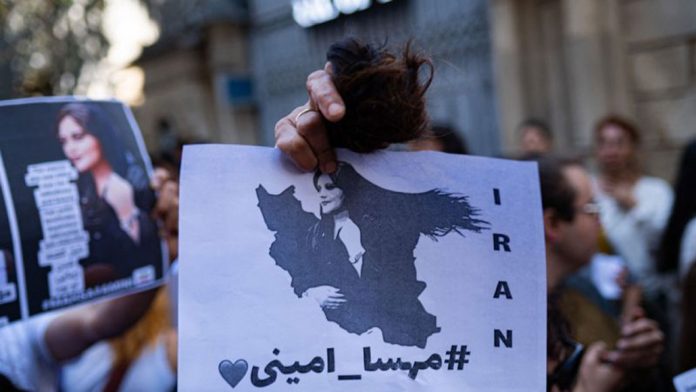 مهسا امینی