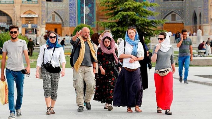 گردشگری/ توریسم توریست