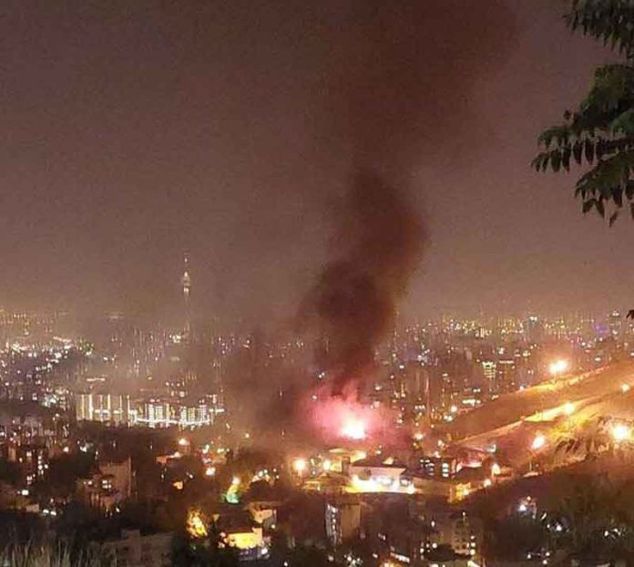 زندان اوین آتش