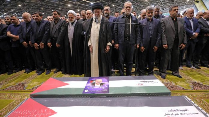 khamenei meyet (1)