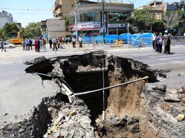 فرونشست پدیده «انسانساز» است؛ احداث کارخانه آببر فولاد در نیشابور با بزرگترین شکاف فرونشستی شناختهشده کشور