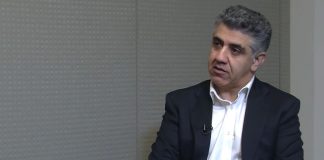 منصور برجی روحانی مسیحی: با ادامه این نظام از اسلام چیزی باقی نخواهد ماند