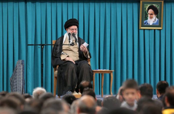 khamenri astane (1)