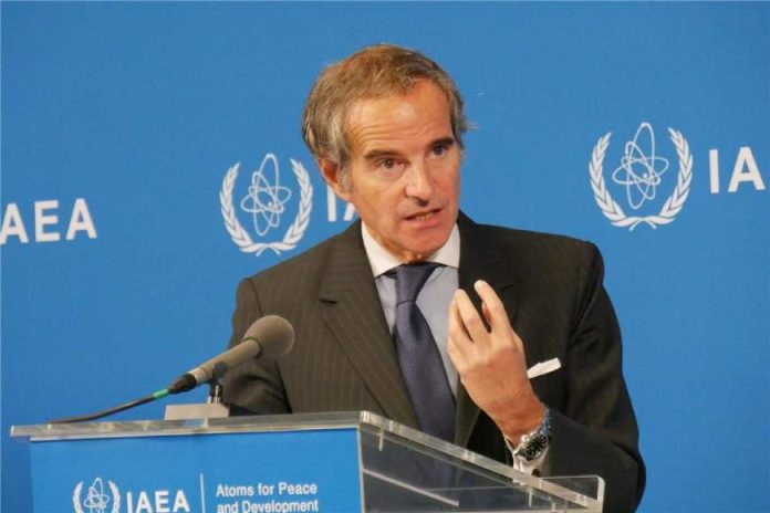 Grossi fordert den Iran (1)