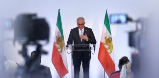 نماینده سوسیال دموکرات هامبورگ از کارزار حامیان دموکراسیخواه شاهزاده رضا پهلوی استقبال میکند: پیش از آنکه دریچه فرصت بسته شود باید اقدام کرد!