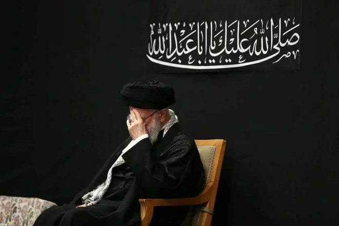 علی خامنهای در مراسم محرم ۱۴۰۴